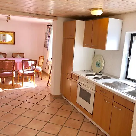 Apartamento Efrizweilerstr.2 *